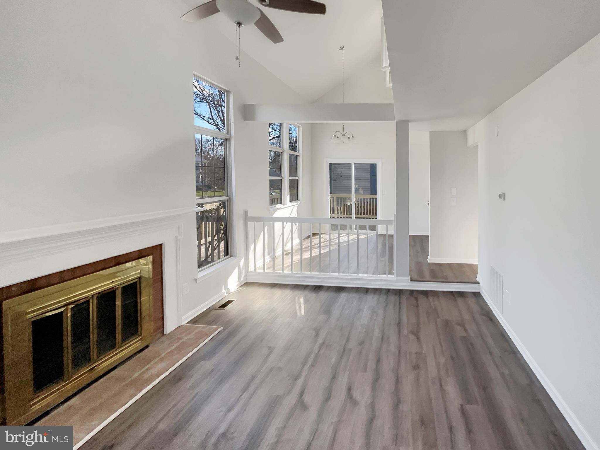 FRANKLIN FARM - Residential