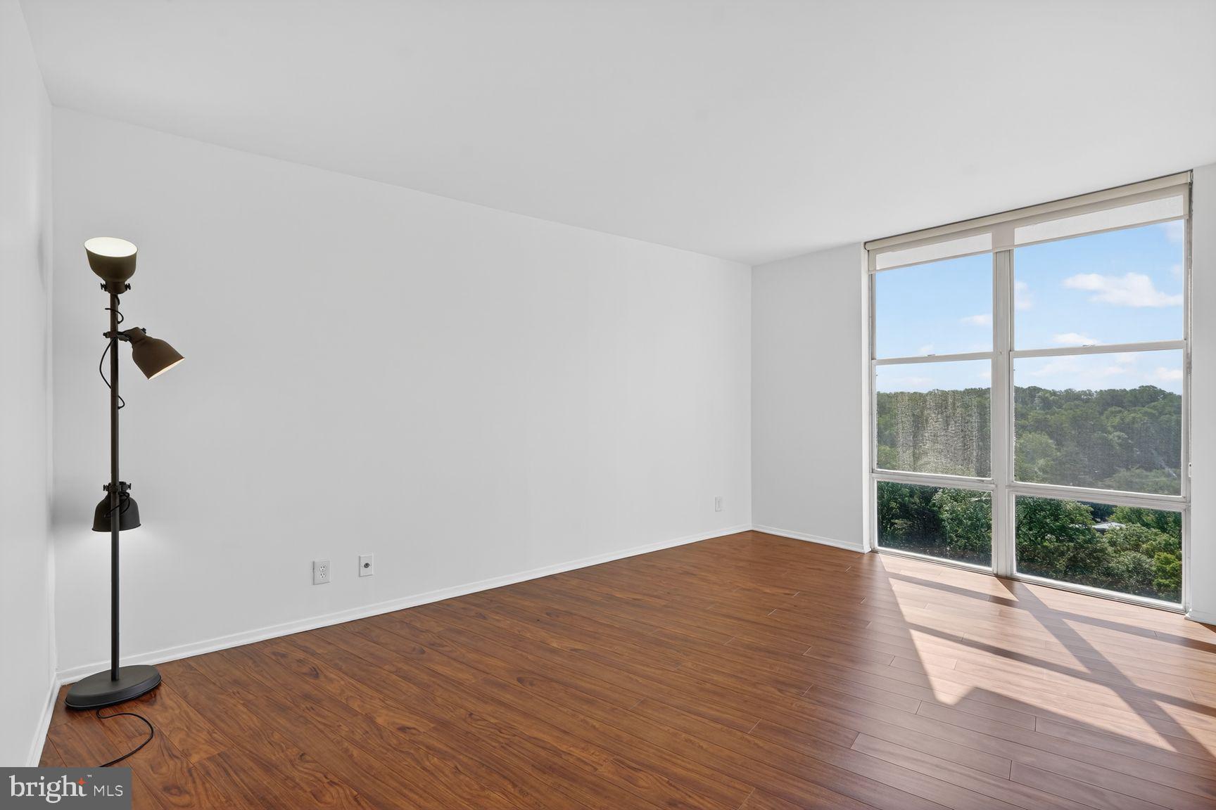 PARKSIDE PLAZA CODM - Residential