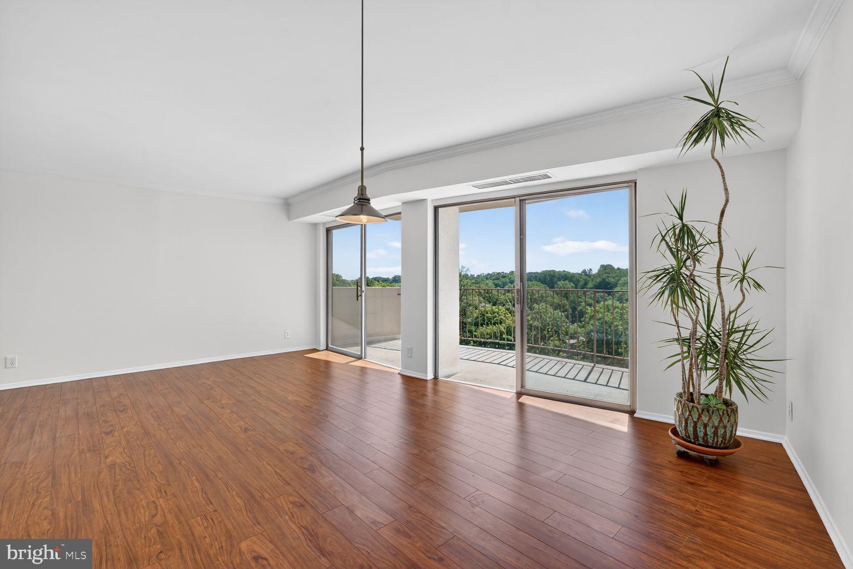 PARKSIDE PLAZA CODM - Residential