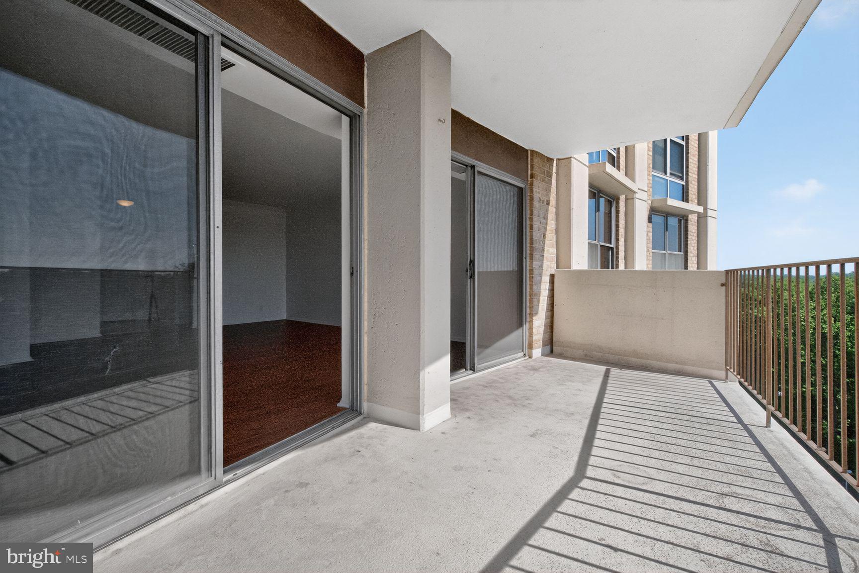 PARKSIDE PLAZA CODM - Residential
