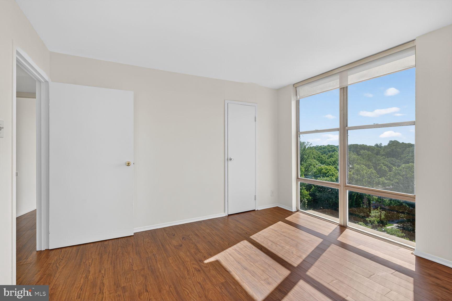 PARKSIDE PLAZA CODM - Residential