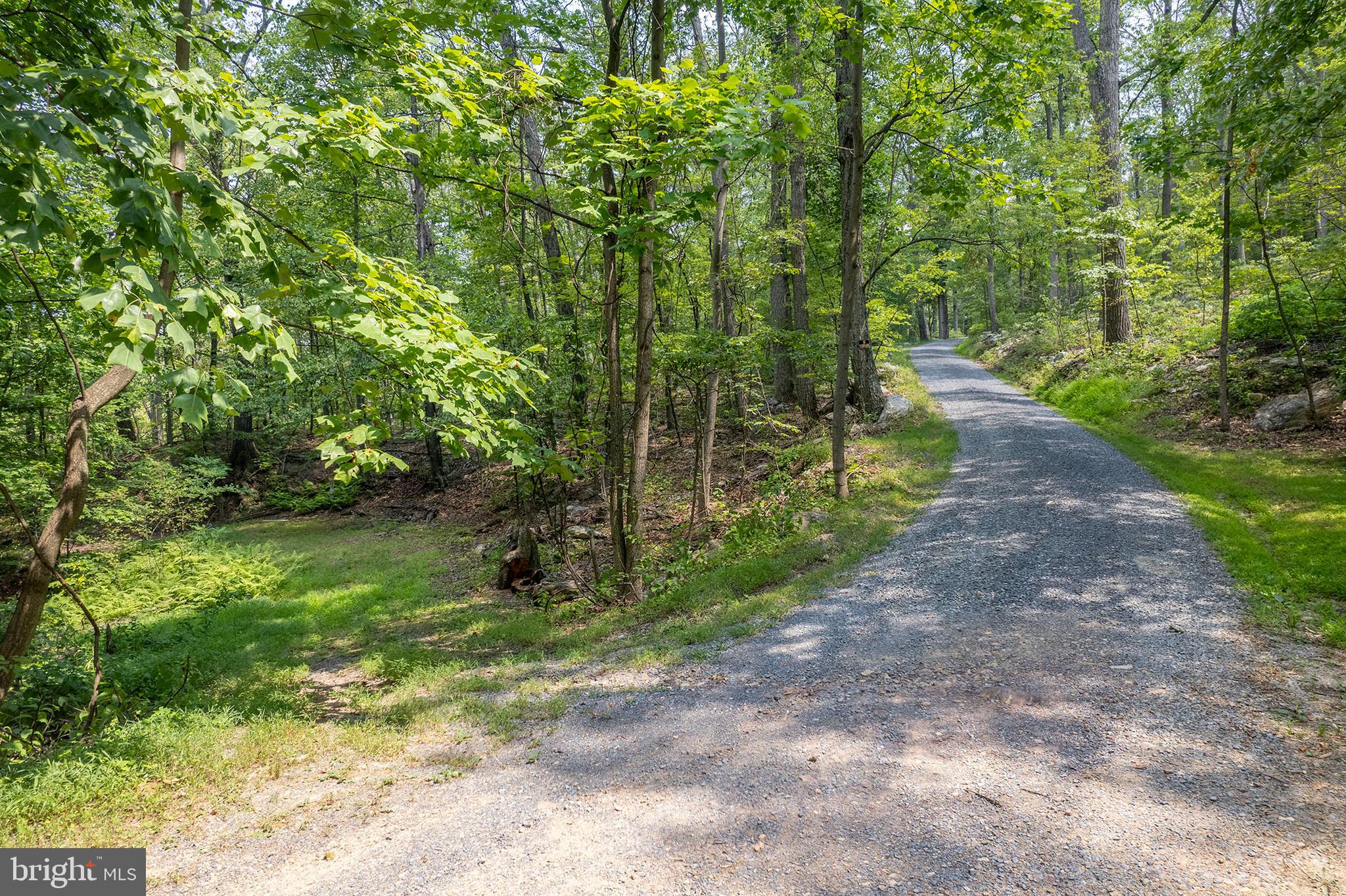 NORTH MOUNTAIN ESTATES - Residential