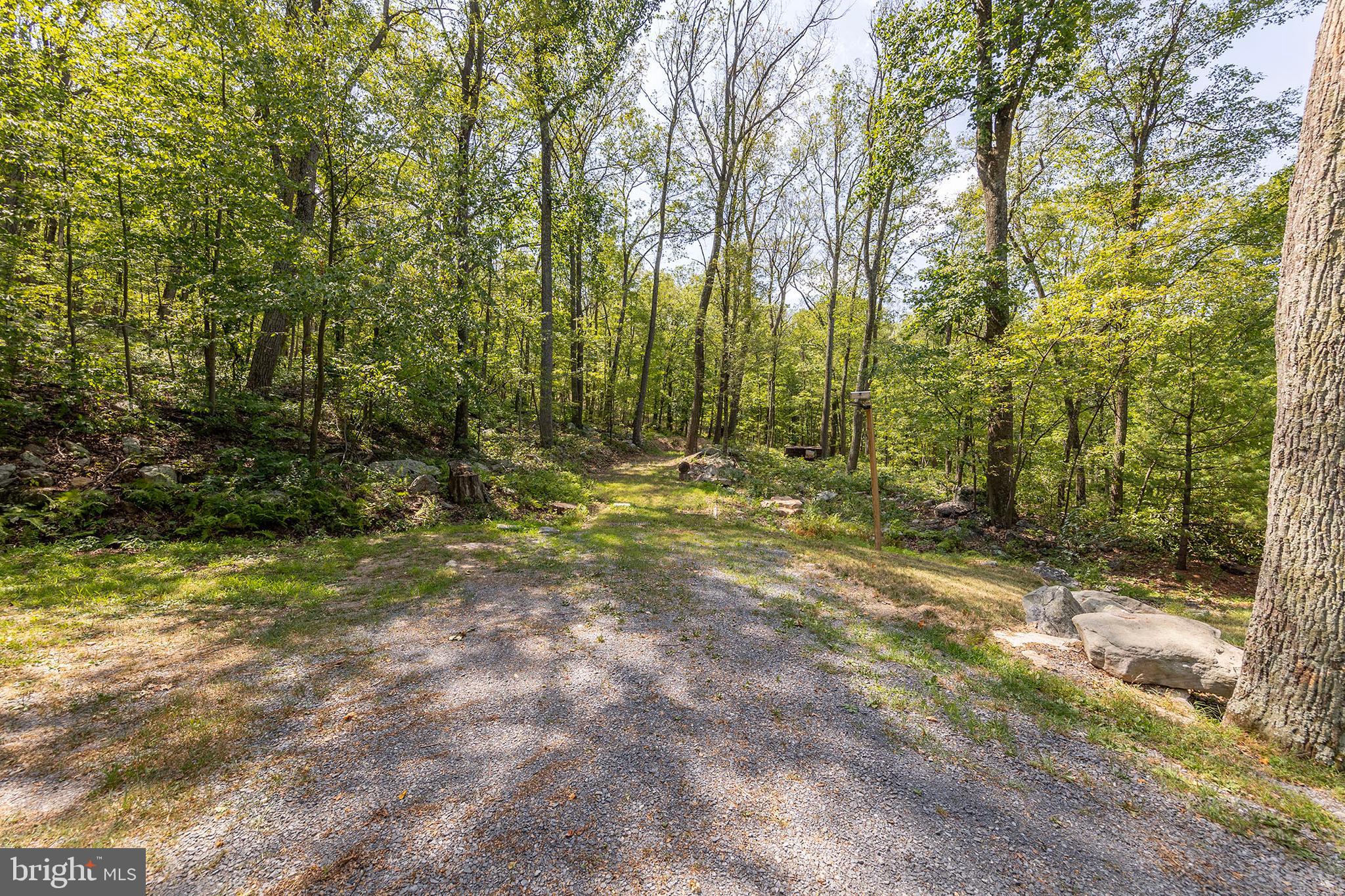 NORTH MOUNTAIN ESTATES - Residential