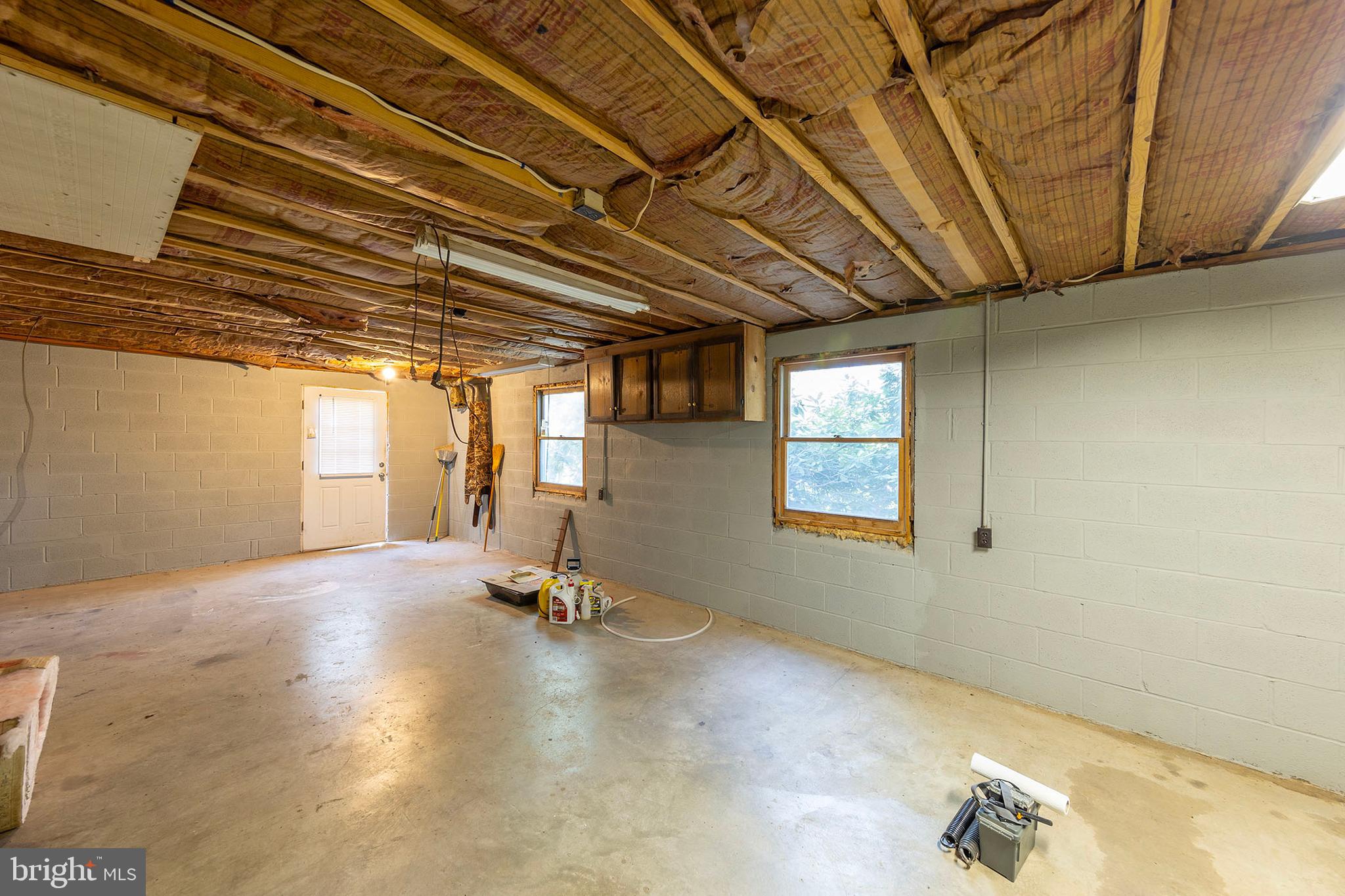 NORTH MOUNTAIN ESTATES - Residential