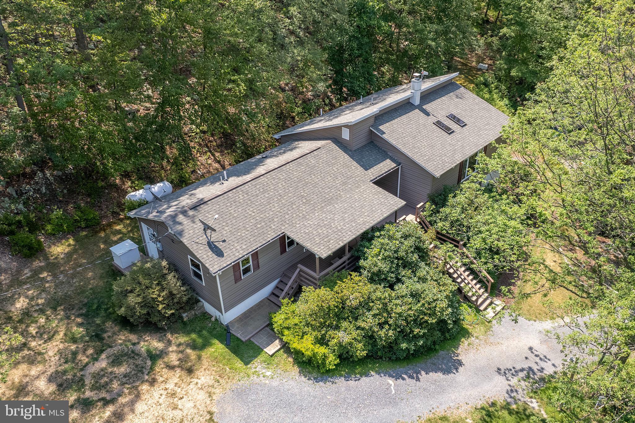 NORTH MOUNTAIN ESTATES - Residential