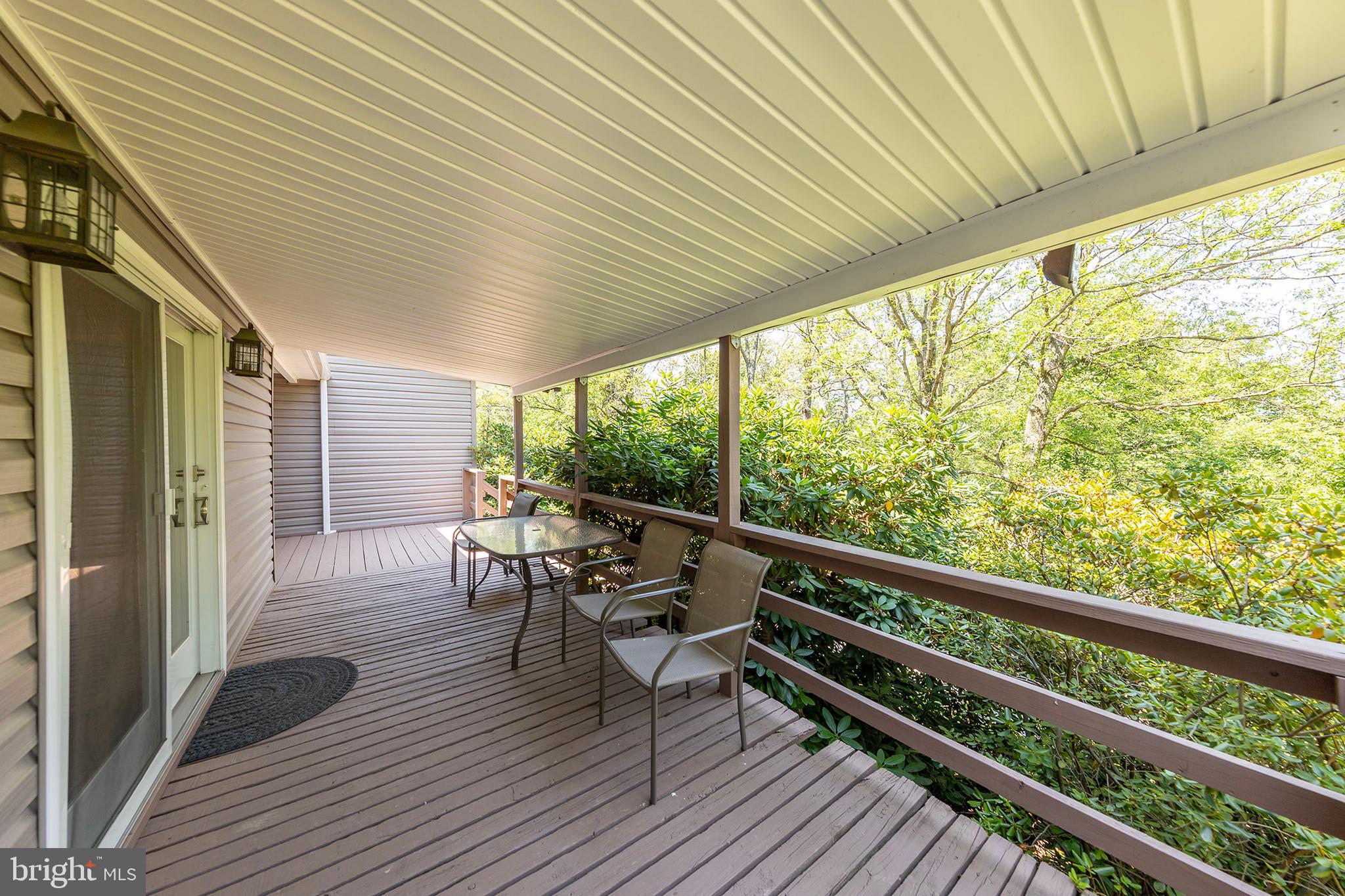 NORTH MOUNTAIN ESTATES - Residential