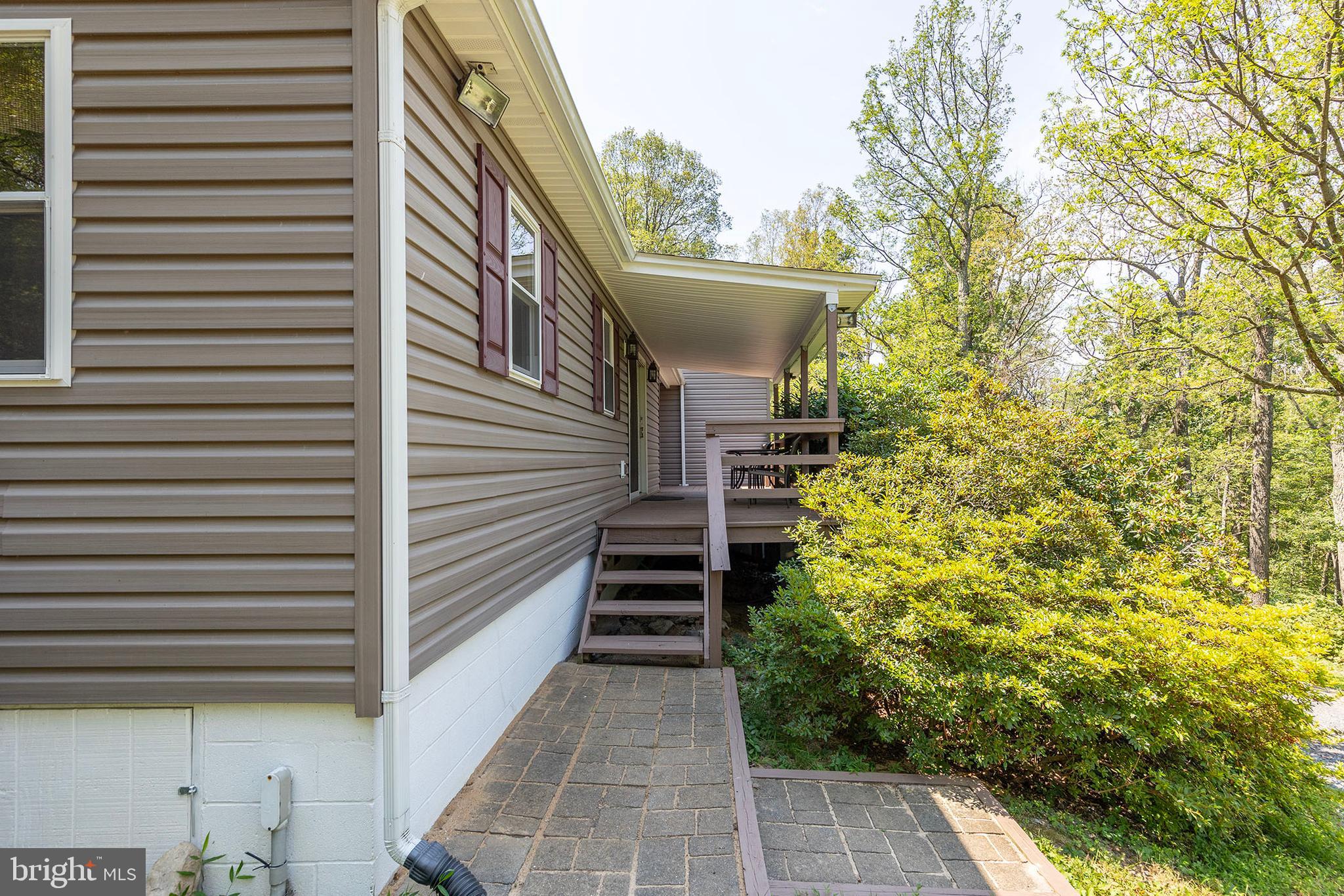 NORTH MOUNTAIN ESTATES - Residential