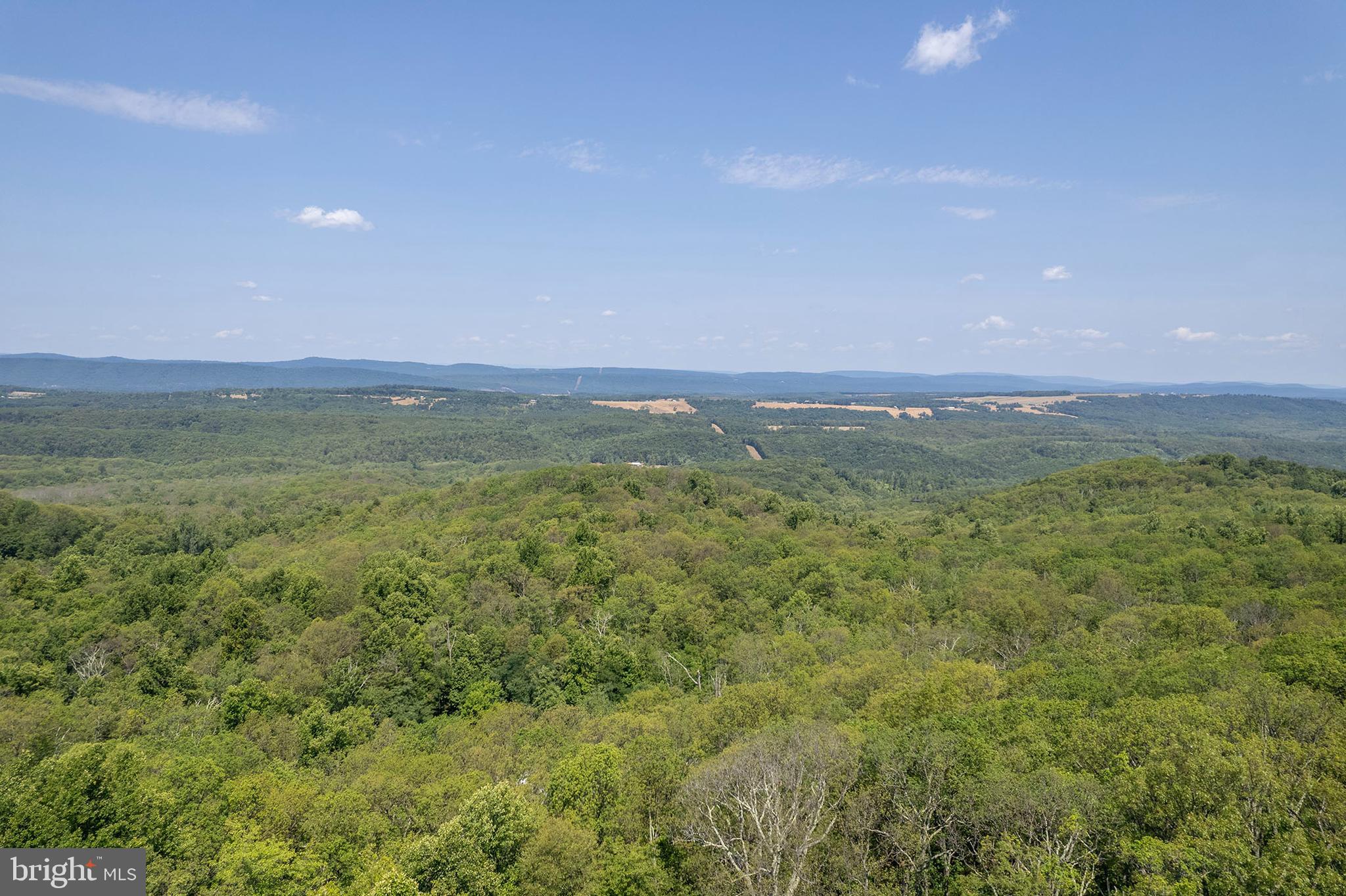 NORTH MOUNTAIN ESTATES - Residential