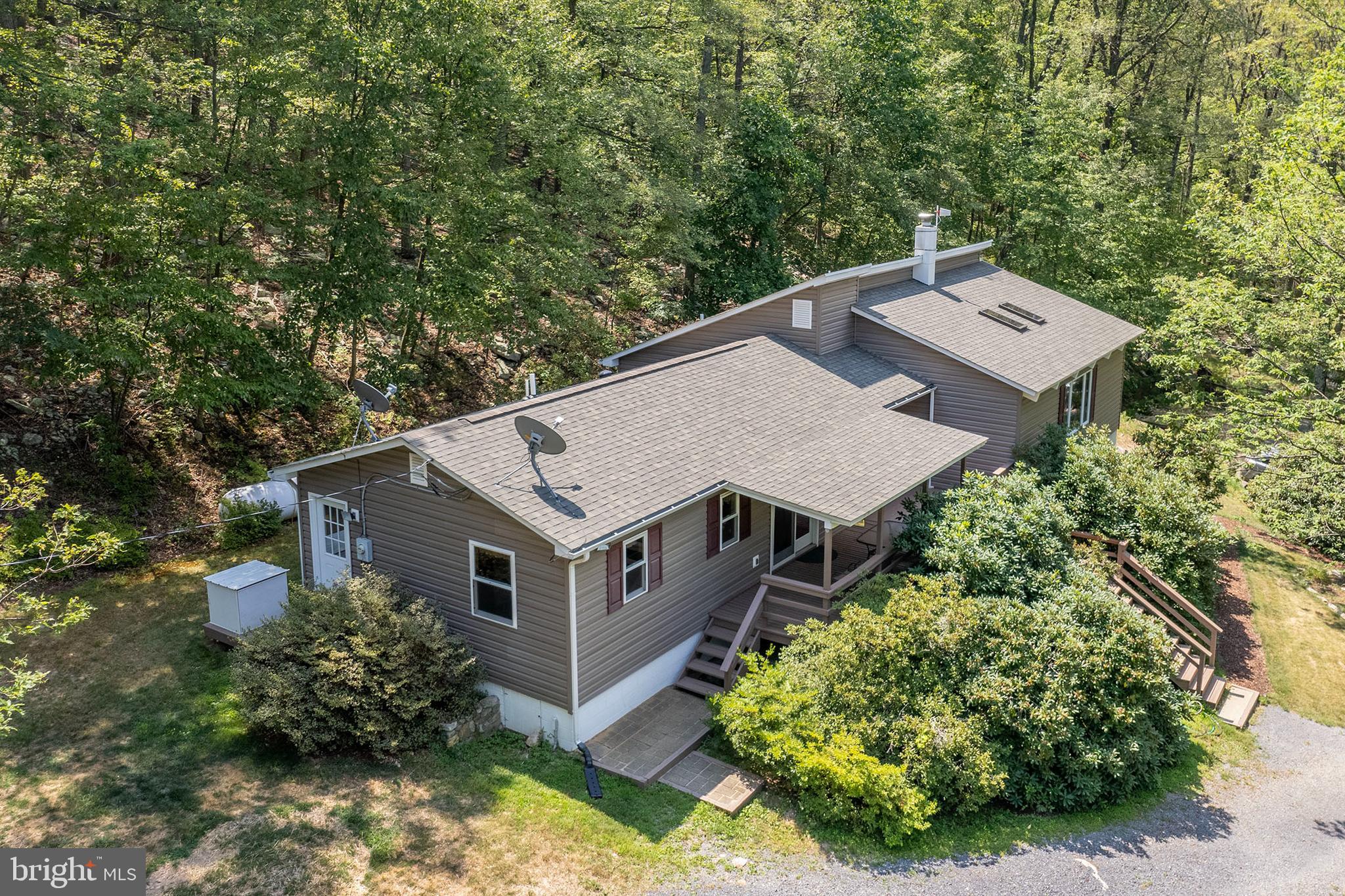 NORTH MOUNTAIN ESTATES - Residential