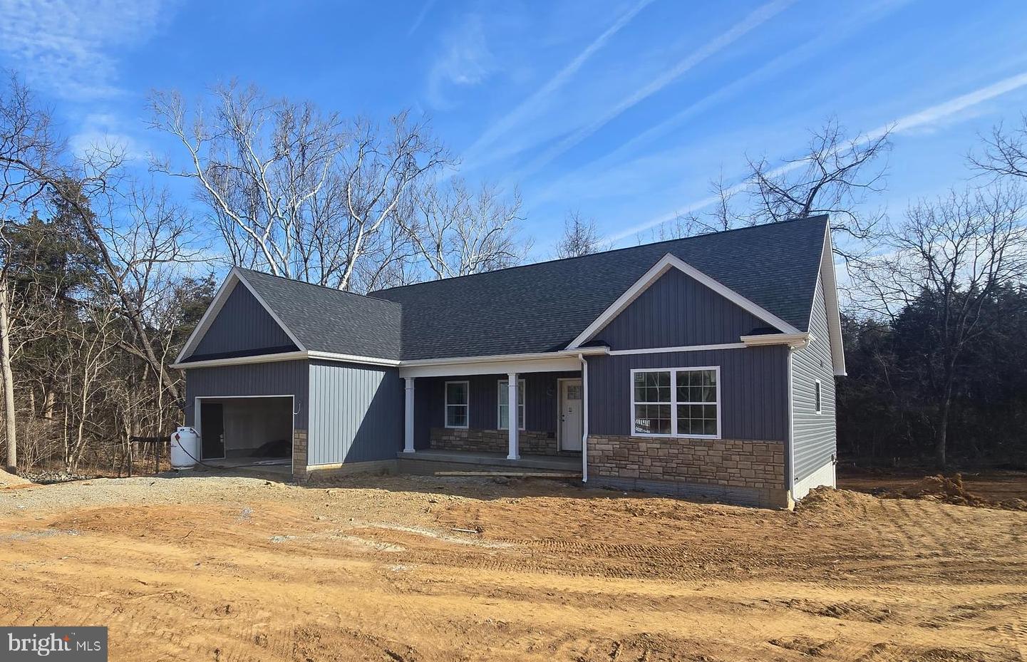 RIVERSIDE ACRES - Residential