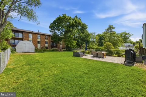Tiny photo for 621 Woodsdale Road, BALTIMORE, MD 21228 (MLS # MDBC2161616)