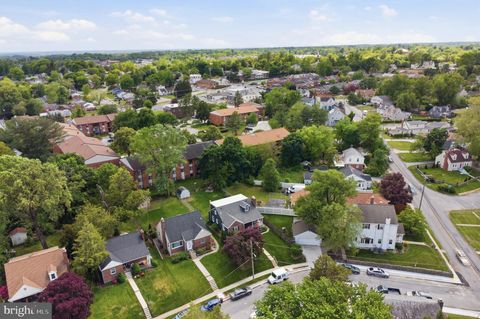Tiny photo for 621 Woodsdale Road, BALTIMORE, MD 21228 (MLS # MDBC2161616)