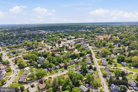 Tiny photo for 621 Woodsdale Road, BALTIMORE, MD 21228 (MLS # MDBC2161616)