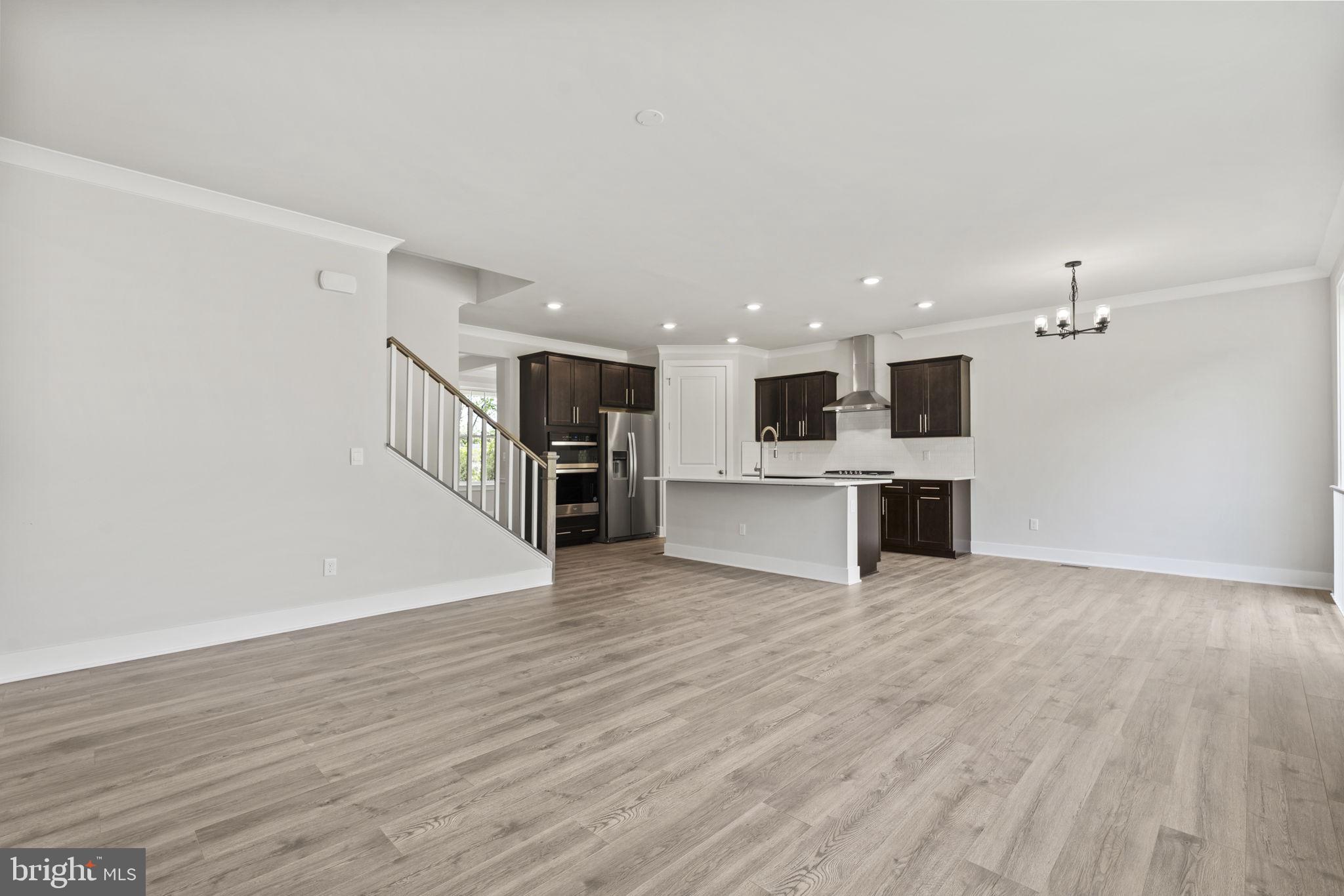 WOODED RUN ESTATES - Residential