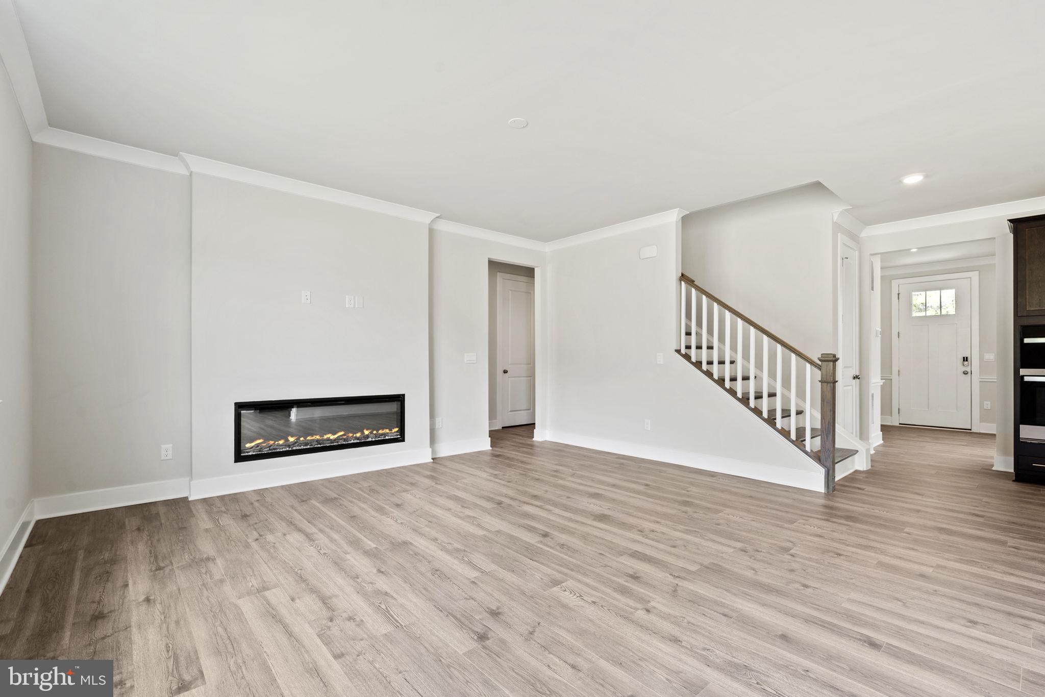 WOODED RUN ESTATES - Residential