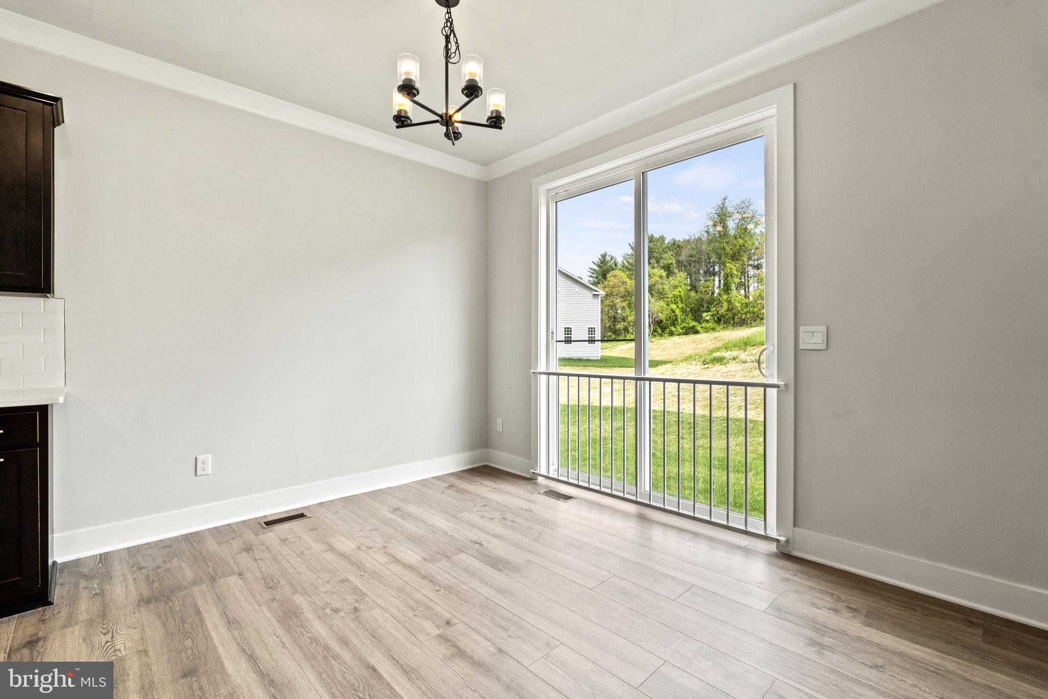 WOODED RUN ESTATES - Residential