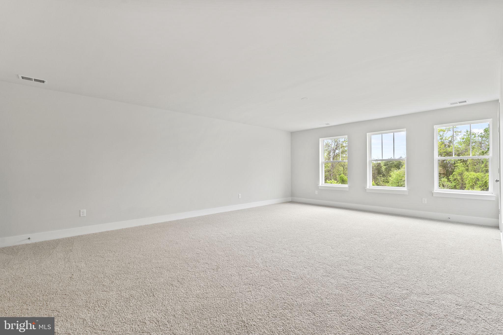 WOODED RUN ESTATES - Residential