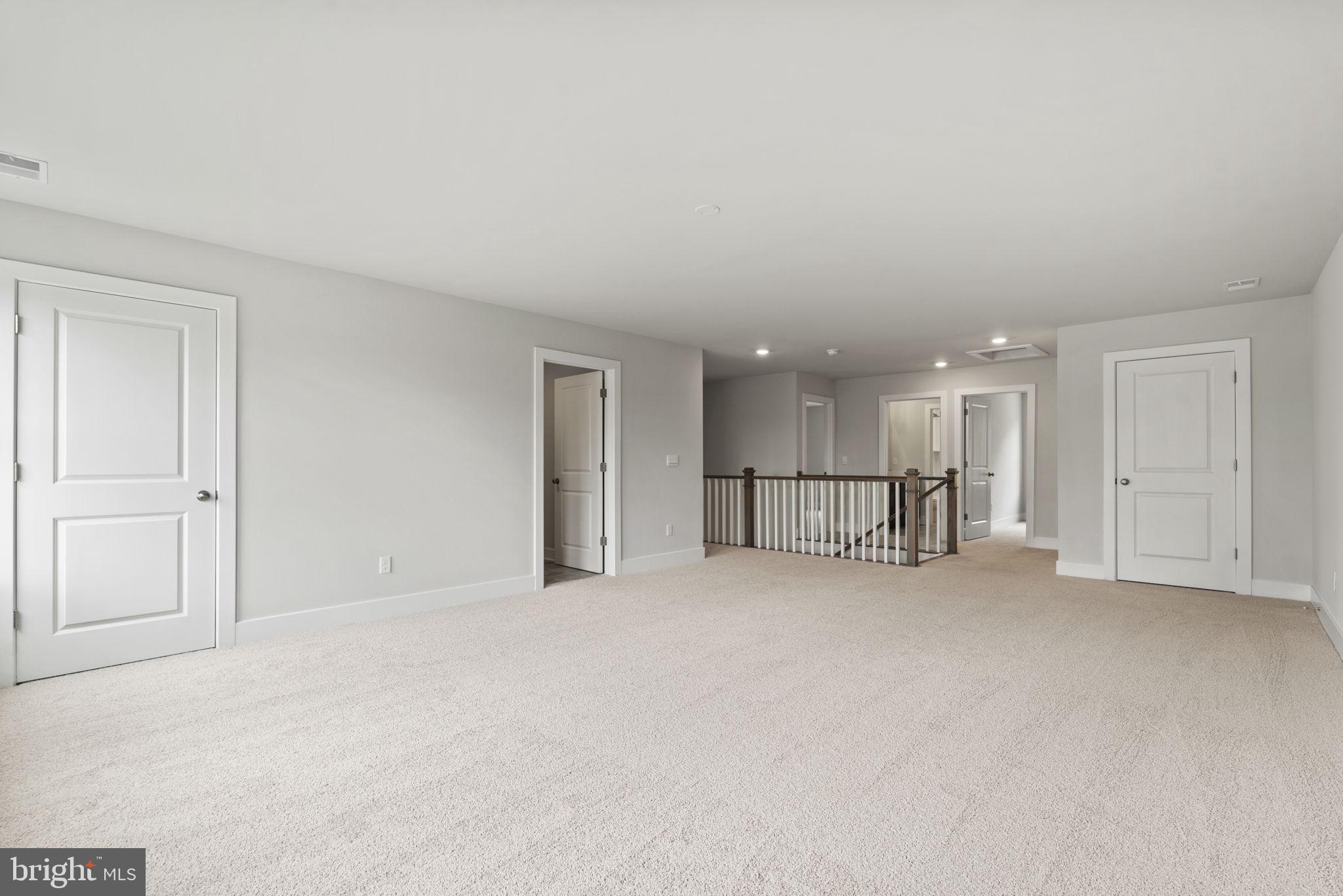 WOODED RUN ESTATES - Residential