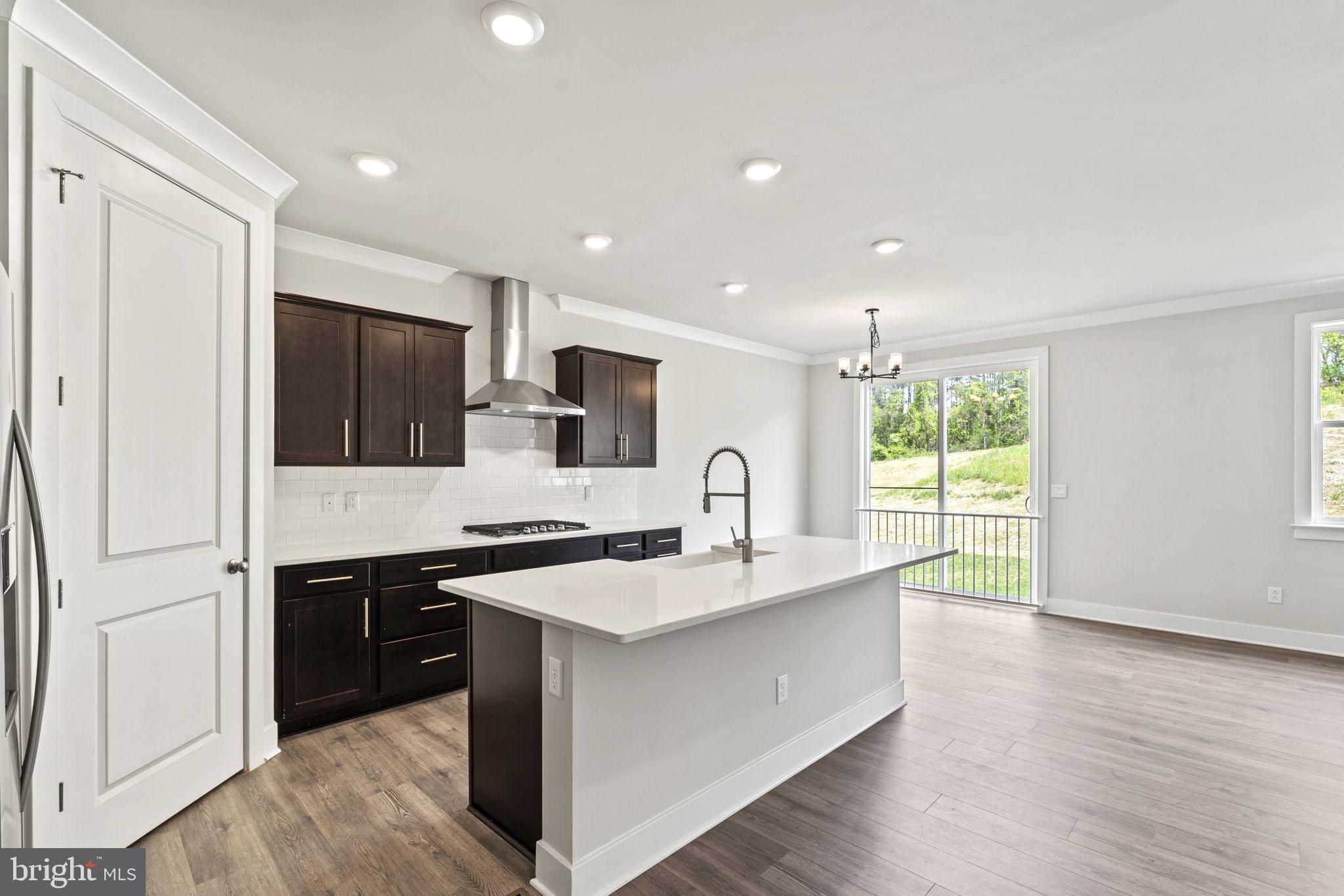 WOODED RUN ESTATES - Residential