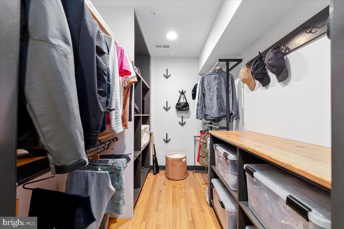 BROMPTONS AT COURTHOUSE - Residential