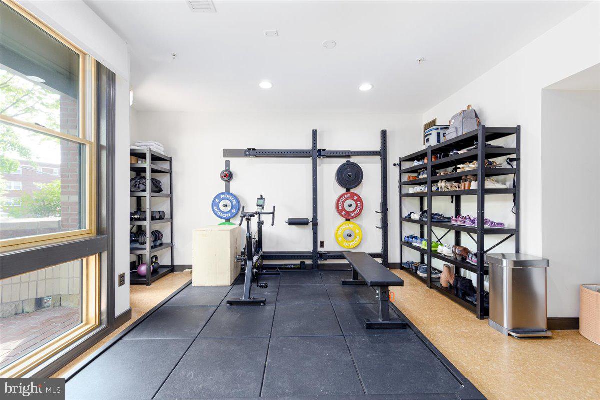 BROMPTONS AT COURTHOUSE - Residential