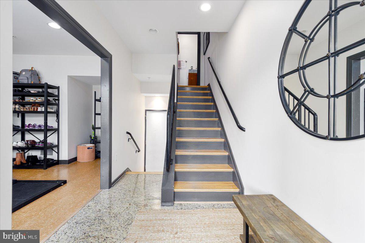 BROMPTONS AT COURTHOUSE - Residential