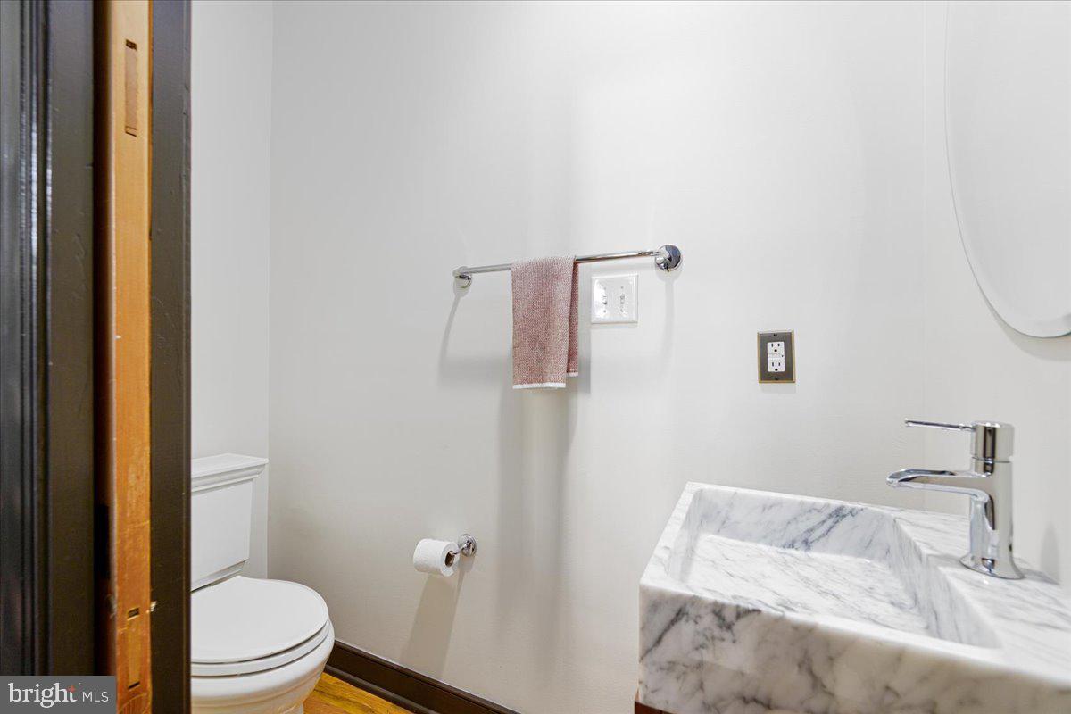 BROMPTONS AT COURTHOUSE - Residential