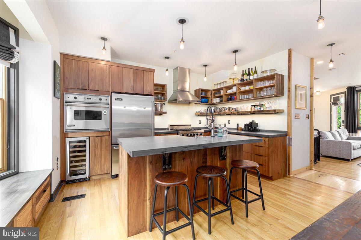 BROMPTONS AT COURTHOUSE - Residential