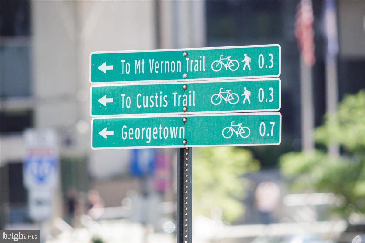 BROMPTONS AT COURTHOUSE - Residential