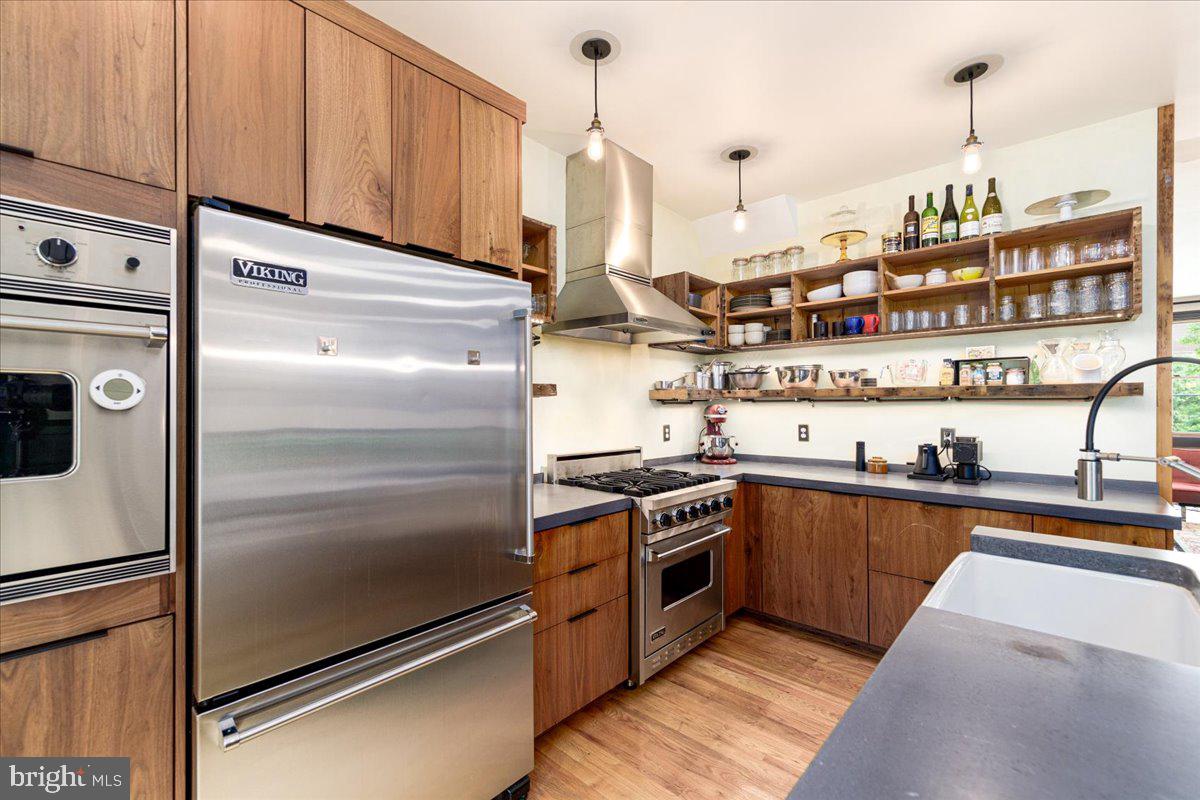 BROMPTONS AT COURTHOUSE - Residential