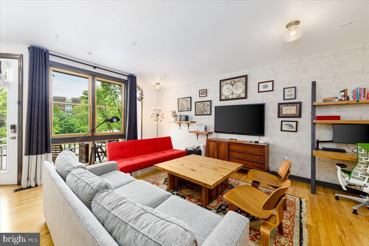 BROMPTONS AT COURTHOUSE - Residential