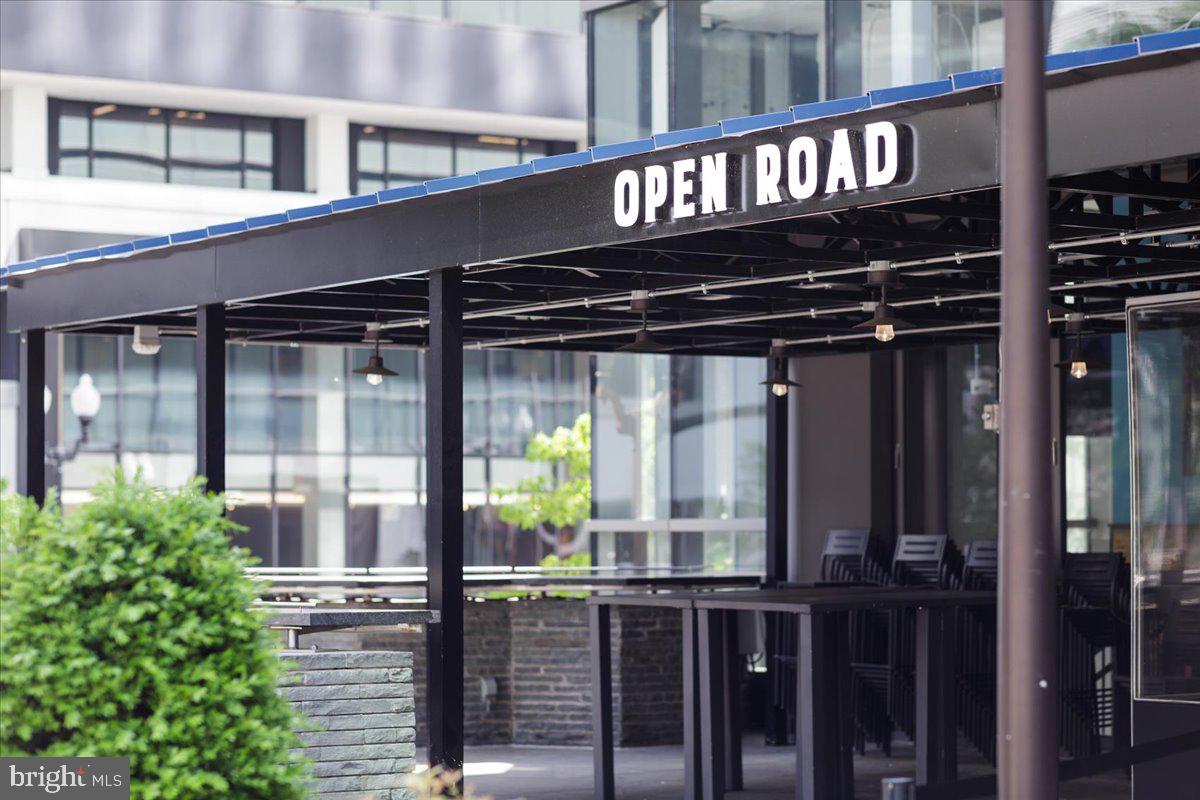 BROMPTONS AT COURTHOUSE - Residential