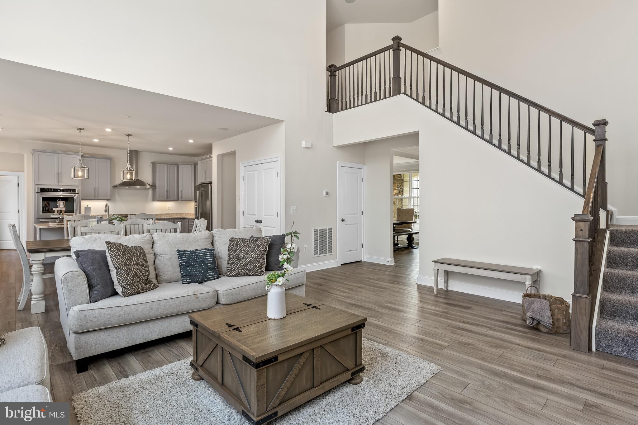 EMBREY MILL - Residential