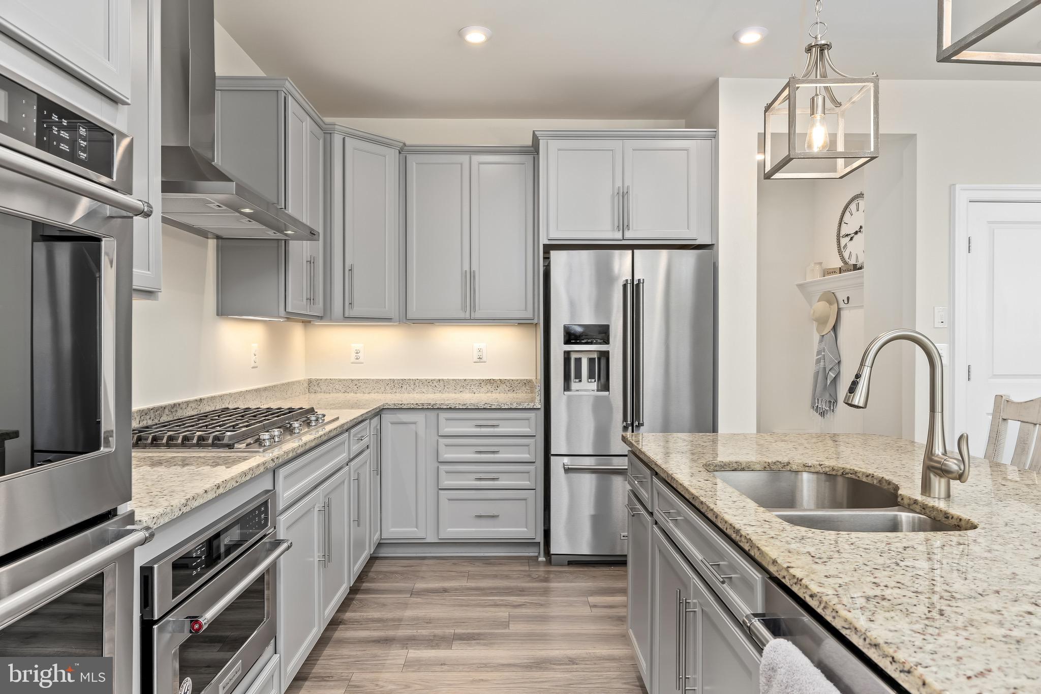 EMBREY MILL - Residential