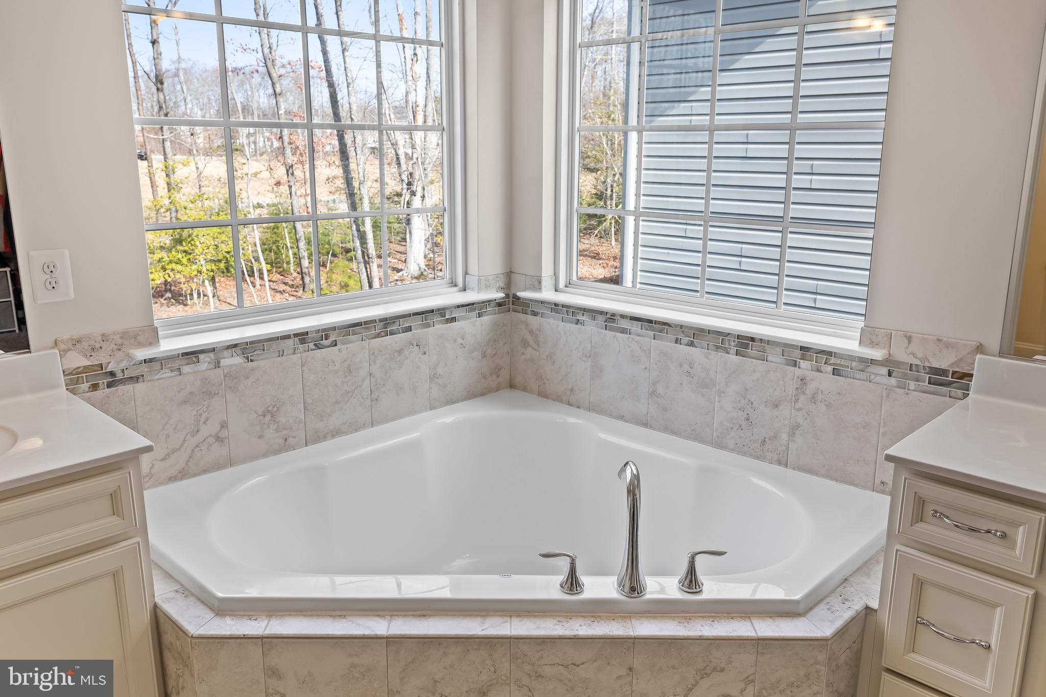 EMBREY MILL - Residential