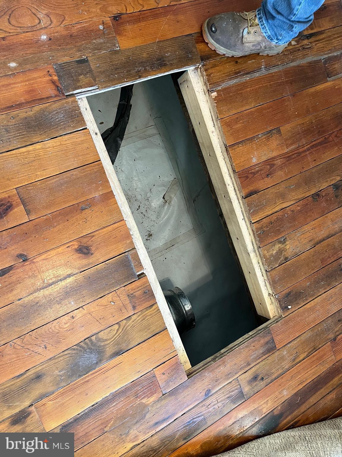 CLASSIC SHORES - Residential