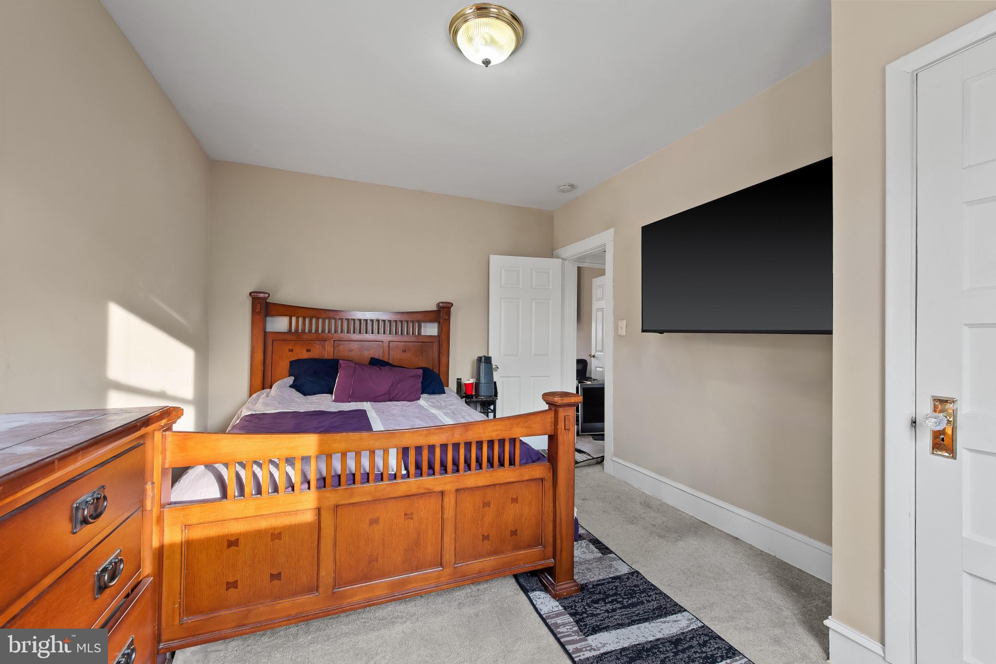 HOWARD PARK - Residential