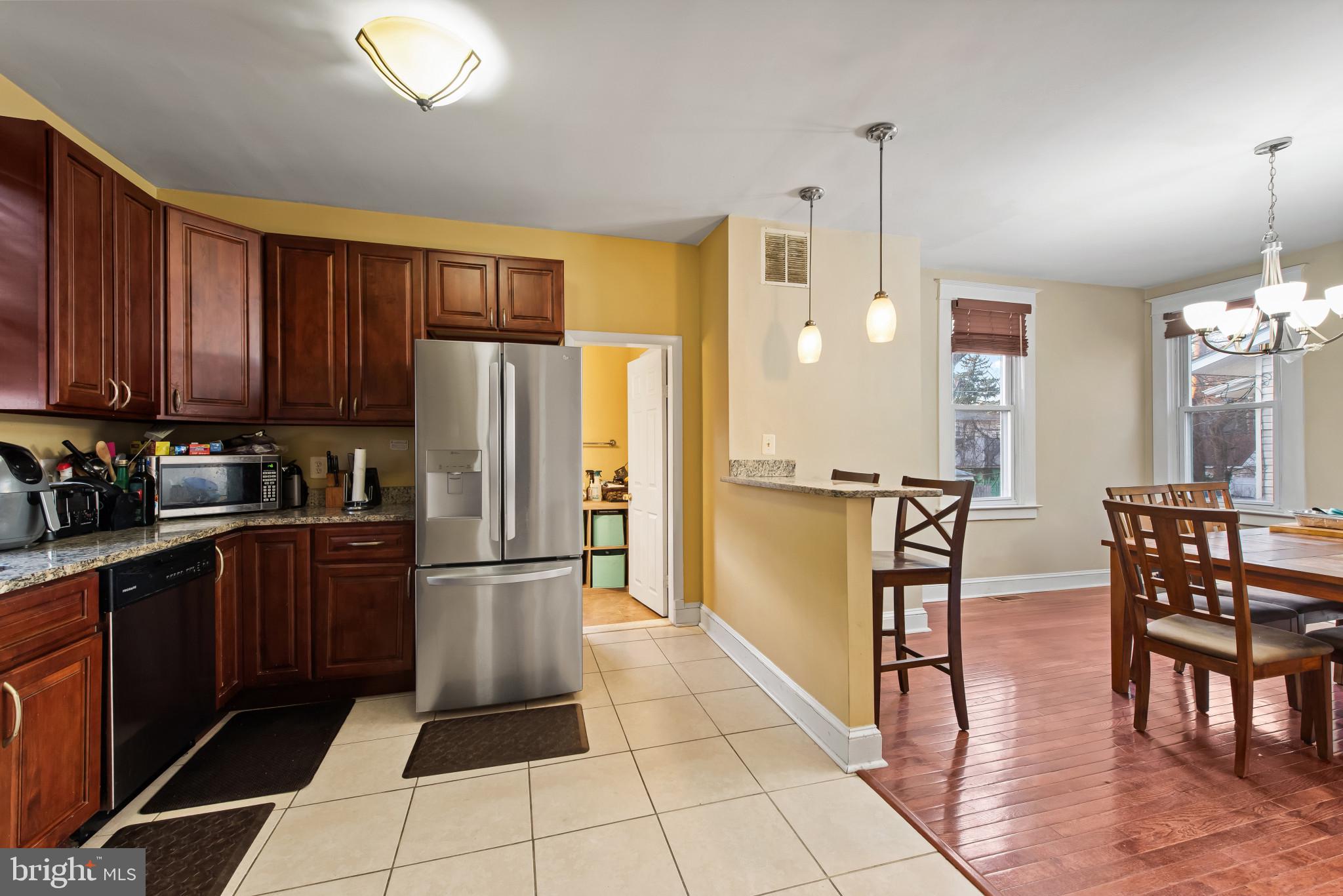 HOWARD PARK - Residential