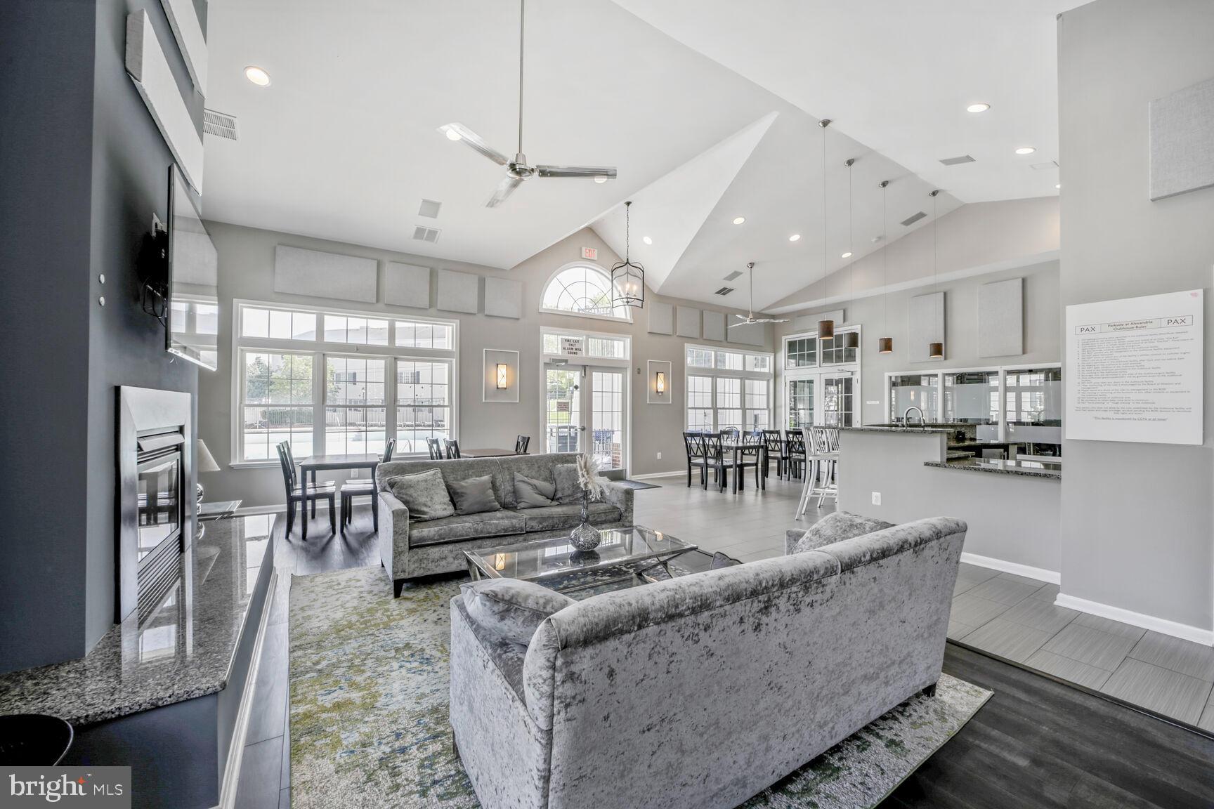 PARKSIDE AT ALEXANDRIA - Residential