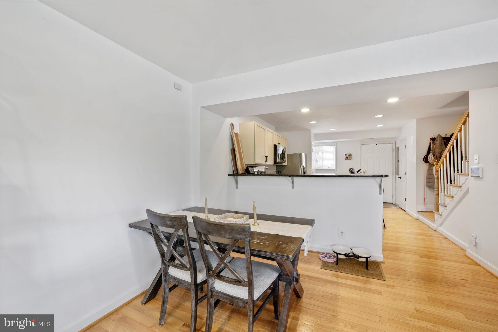 PARKSIDE AT ALEXANDRIA - Residential