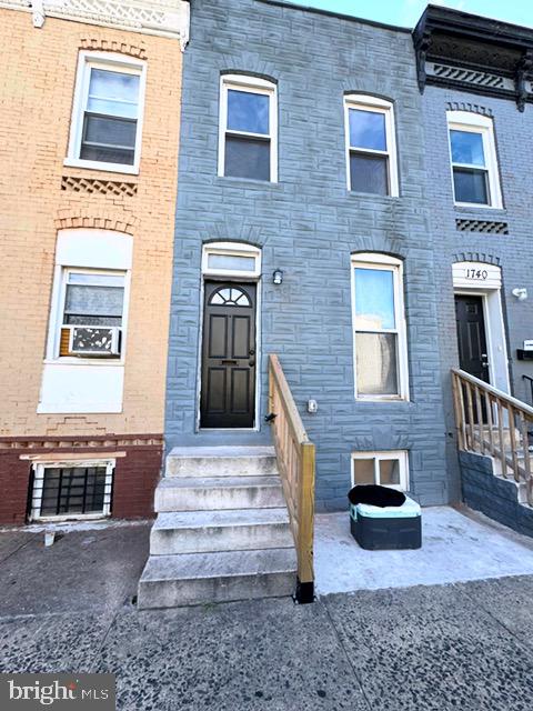 This charming, fully renovated three-story brick townhouse is perfect for buyers seeking a city lifestyle. The upper level features two spacious bedrooms, a fully remodeled bathroom with quartz countertops, and a versatile multipurpose room.
On the main level, you'll find a bright living room and a beautiful kitchen with brand-new white cabinets, granite countertops, and luxury vinyl flooring throughout. The fully finished basement offers additional space for a den or office.
This home has been completely remodeled, including a new roof and HVAC system, offering comfort and convenience near the Metro and local colleges. A must-see!
