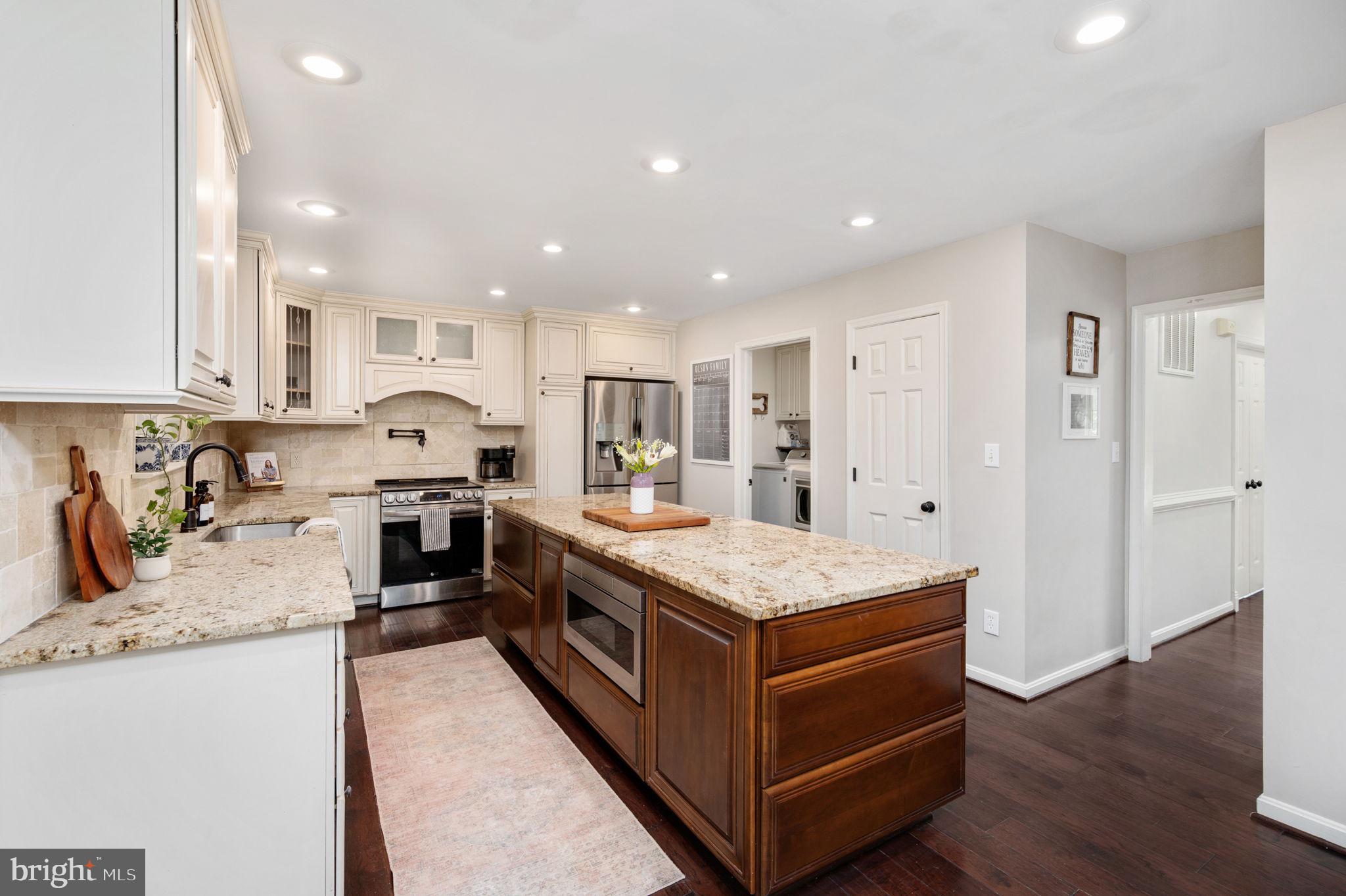 ESTATES OF LEE-JACKSON - Residential