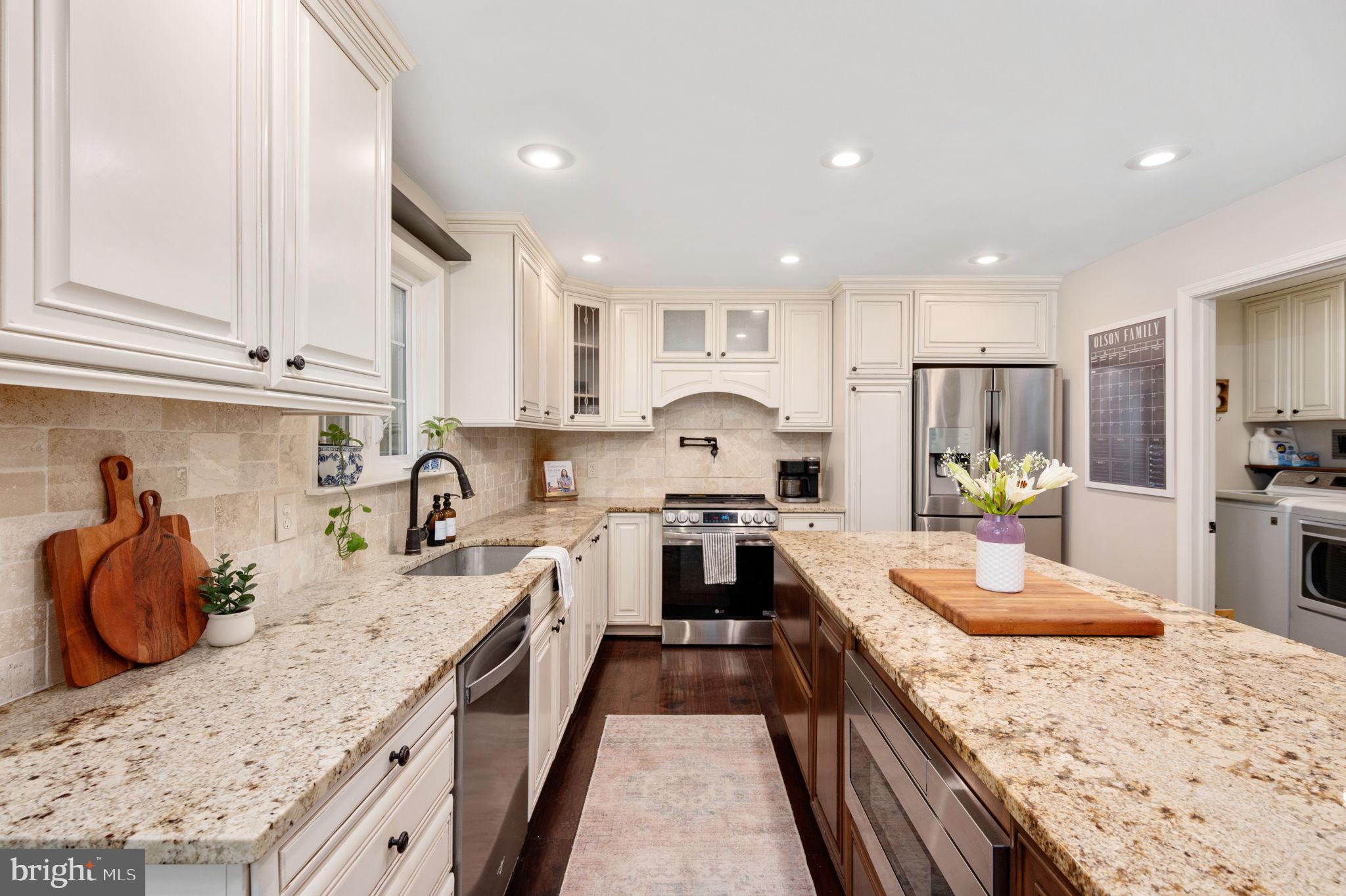 ESTATES OF LEE-JACKSON - Residential