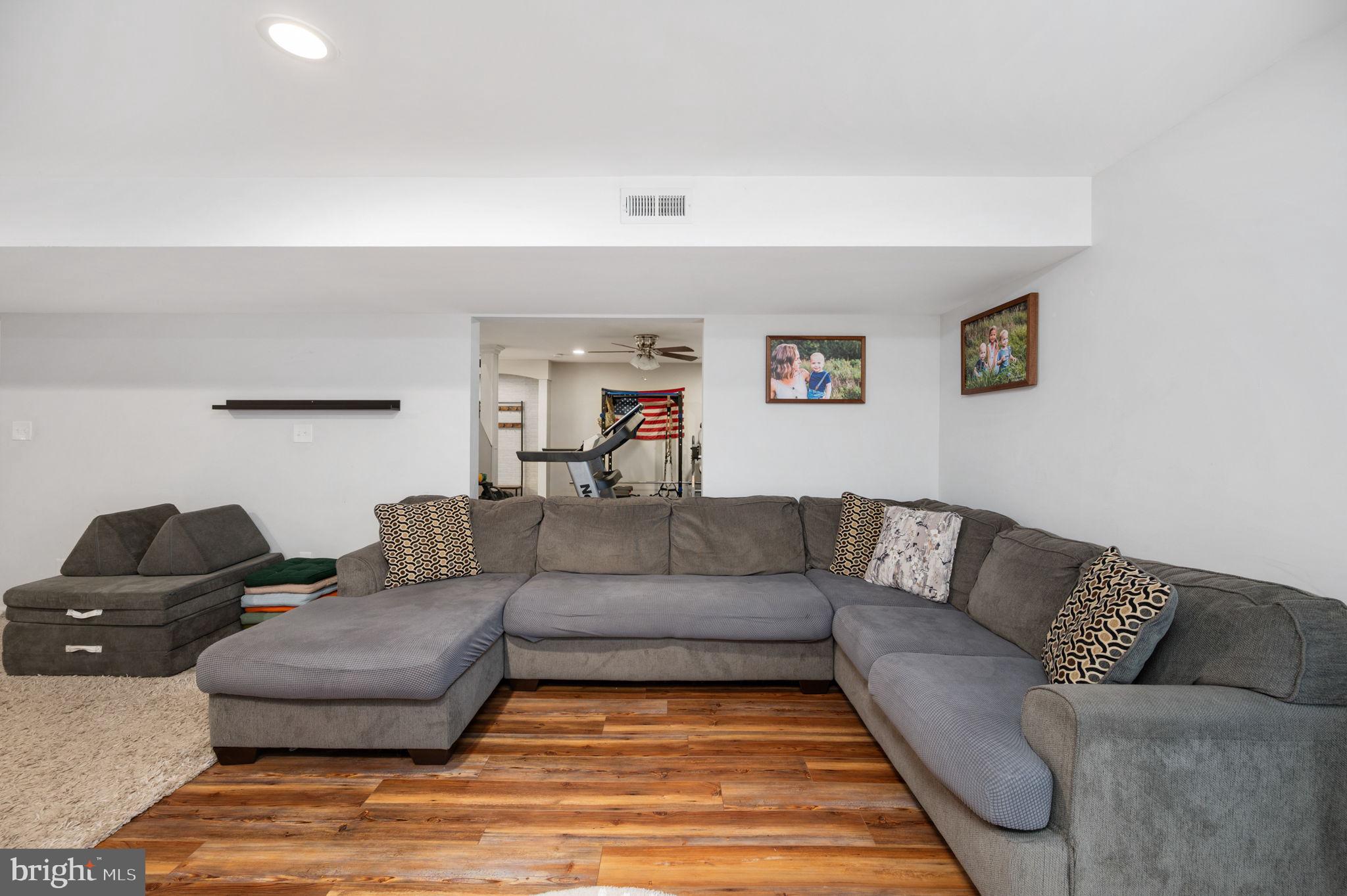 ESTATES OF LEE-JACKSON - Residential