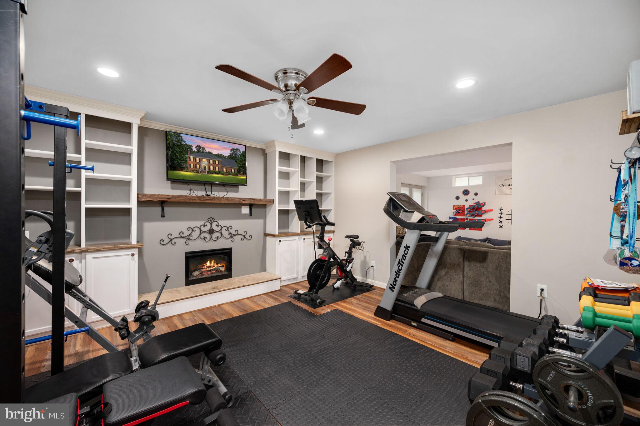 ESTATES OF LEE-JACKSON - Residential