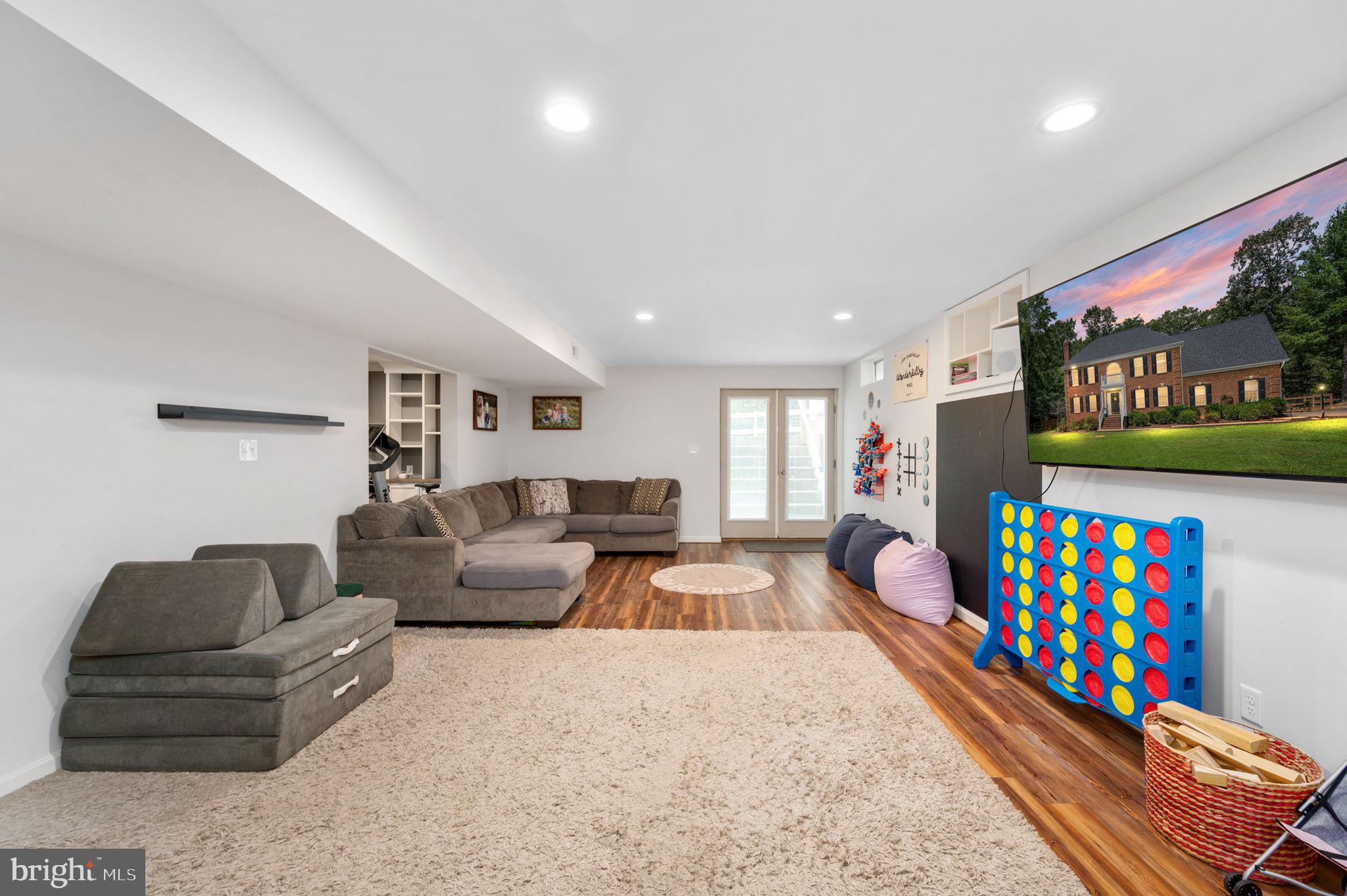 ESTATES OF LEE-JACKSON - Residential