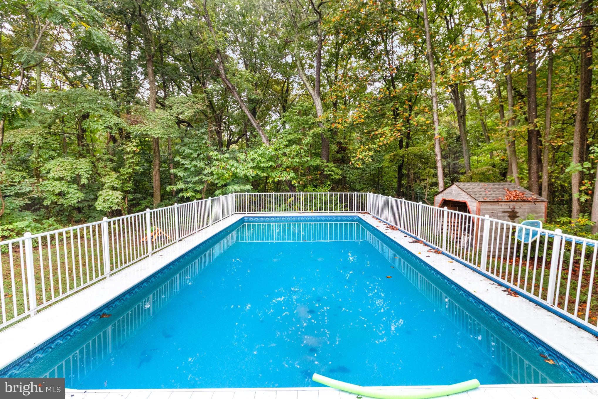 THE MEADOWS AT DAHLGREN - Residential