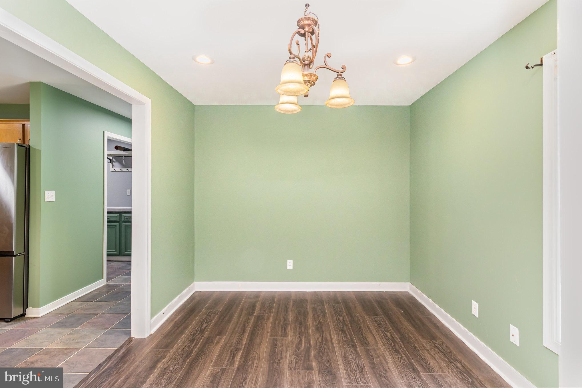 THE MEADOWS AT DAHLGREN - Residential