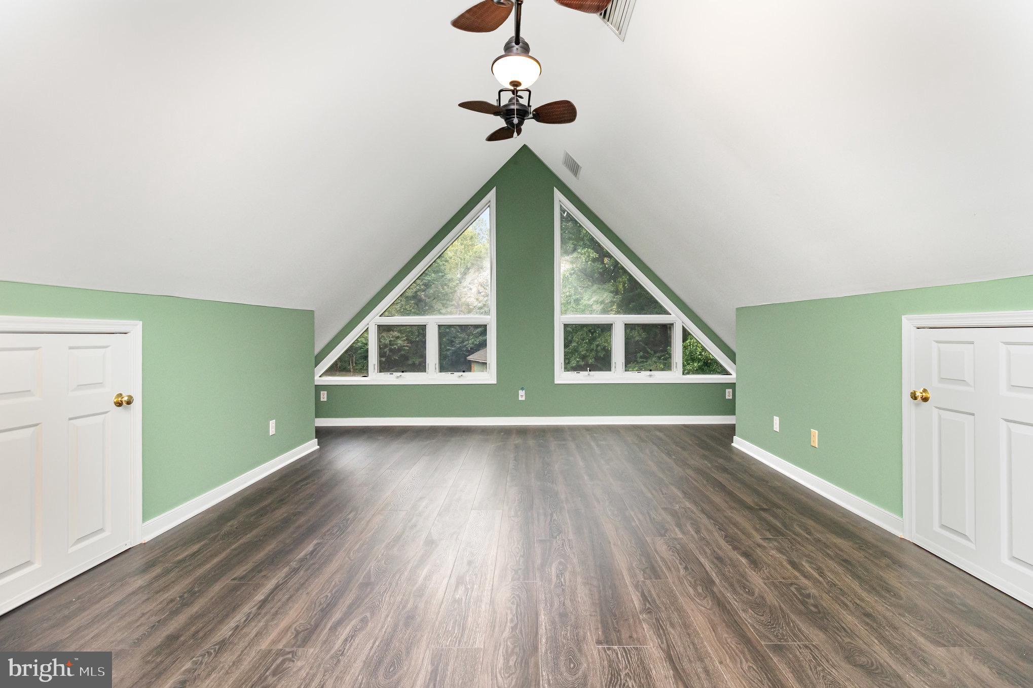 THE MEADOWS AT DAHLGREN - Residential