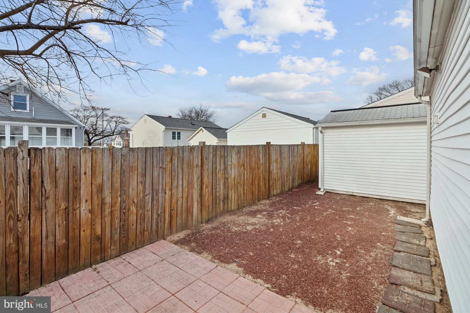 Dundalk, Maryland 21222, United States, 3 Bedrooms Bedrooms, ,4 BathroomsBathrooms,Residential,Pending,22870